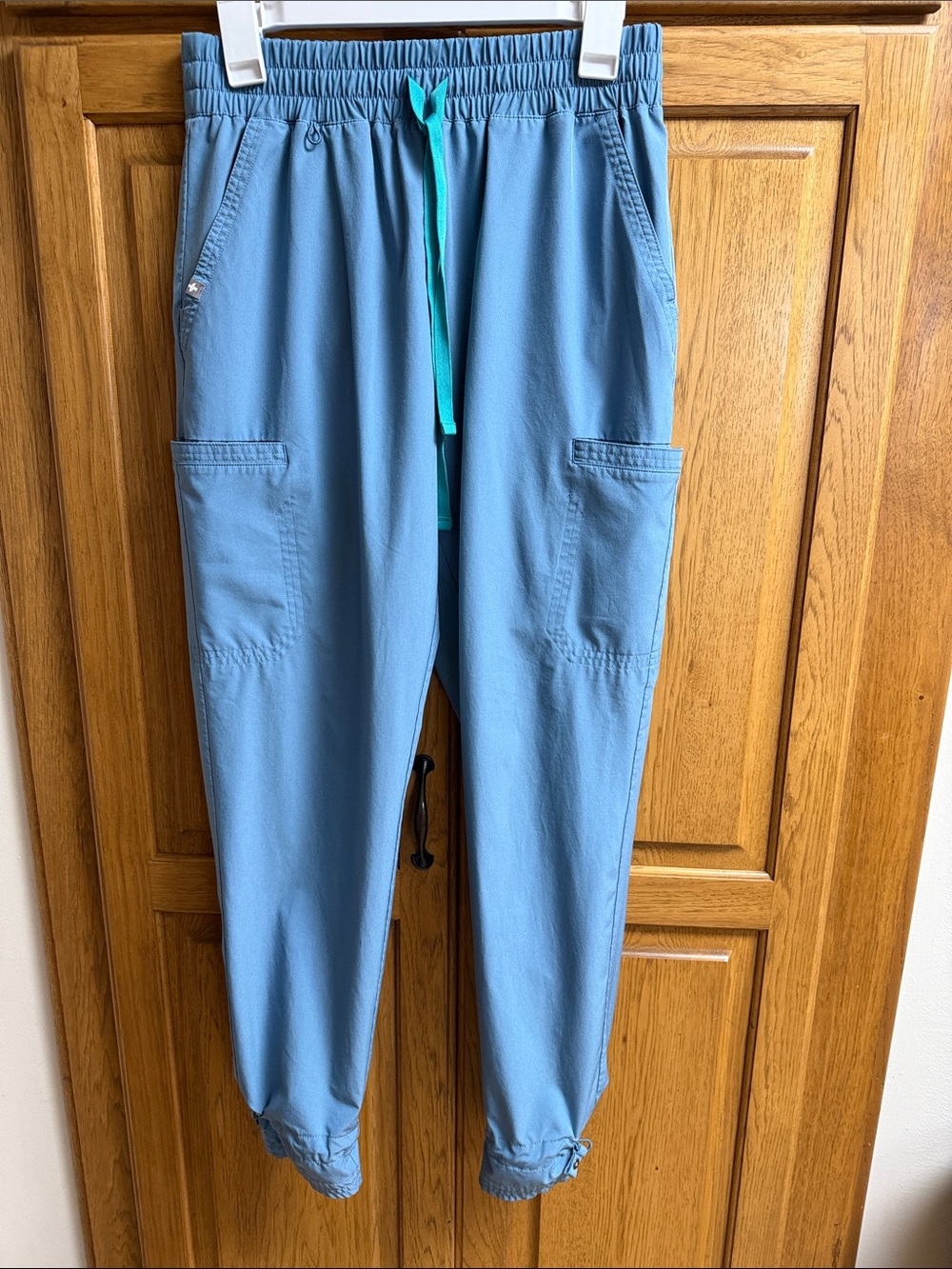 FIGS Technical Collection Saumer High Waisted Fionlite Jogger Scrub Pants Light
